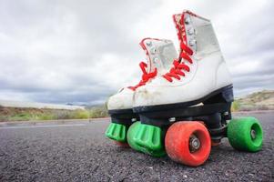 A pair of skates photo