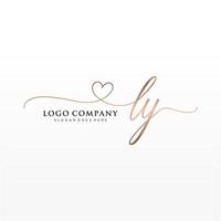 inicial ly femenino logo colecciones modelo. escritura logo de inicial firma, boda, moda, joyería, boutique, floral y botánico con creativo modelo para ninguna empresa o negocio. vector