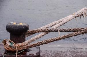 cuerda en el muelle foto