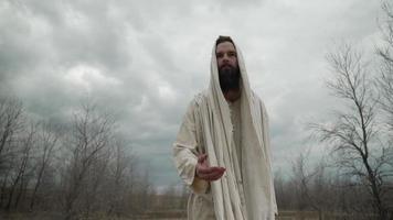 Jesus christ erbjudande hans hand för frälsning video