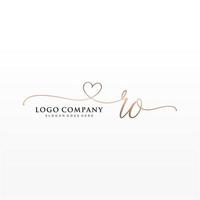 inicial ro femenino logo colecciones modelo. escritura logo de inicial firma, boda, moda, joyería, boutique, floral y botánico con creativo modelo para ninguna empresa o negocio. vector