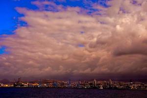 hermoso cielo nublado foto