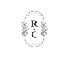 inicial rc letras hermosa floral femenino editable prefabricado monoline logo adecuado para spa salón piel pelo belleza boutique y cosmético compañía. vector