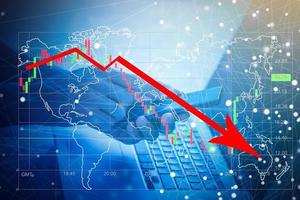 financiero concepto. gráficos de financiero crisis 2020, Copiar espacio foto