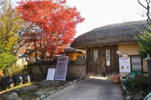 andong, sur Corea - nov 11, 2017-el jaja gente pueblo ,coreano tradicional pueblo en andong ciudad. la unesco mundo patrimonio foto