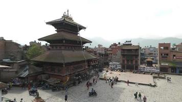 alto ver de Durbar cuadrado en bhaktapur katmandú, nepal.mp4 video