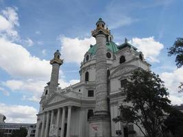 iglesia karlskirche en viena foto