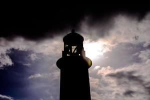 faro junto al mar foto