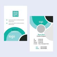 Creative Templates Business Card. Green Business Cards. Professional and elegant abstract card templates perfect for your company and job title. vector design templates. clean business cards.