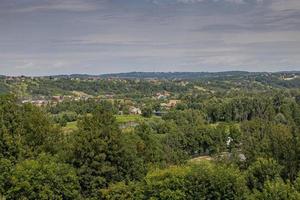 verano ver de el pequeño pueblo de dobczyce en Polonia foto