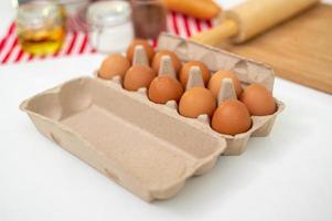 huevos en cocina a hogar foto