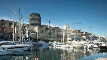 yachter och båtar i de hamn av monaco, franska riviera video