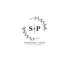 initial SP letters Beautiful floral feminine editable premade monoline logo suitable for spa salon skin hair beauty boutique and cosmetic company. vector