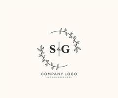 initial SG letters Beautiful floral feminine editable premade monoline logo suitable for spa salon skin hair beauty boutique and cosmetic company. vector