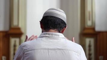Muslim beten zum Allah video
