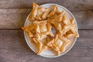 frito Pastelería con membrillo y batata típico de sur America gastronomía foto