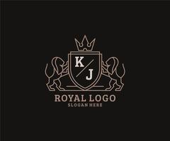 plantilla de logotipo de lujo real de león de letra kj inicial en arte vectorial para restaurante, realeza, boutique, cafetería, hotel, heráldica, joyería, moda y otras ilustraciones vectoriales. vector