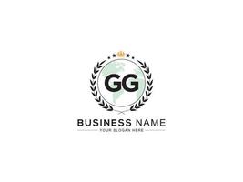 Minimal Gg Logo Icon, Premium GG Flat Crown Star Circle Letter Logo vector