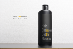 capelli shampoo bottiglia nel davanti di leggero grigio sfondo psd