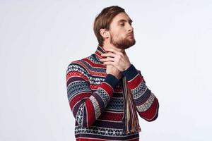 frío hombre suéter salud problemas gripe infección ligero antecedentes foto