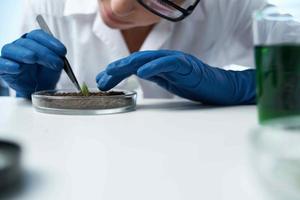 woman biologist technology research experiment agronomy photo