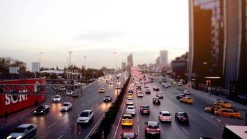 tráfico de lapso de tiempo en la carretera video