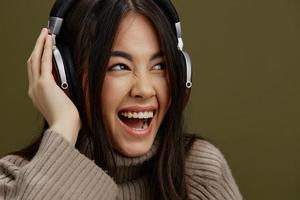 beautiful woman wireless headphones music fun technology Lifestyle photo
