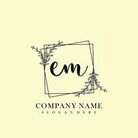 EM Initial beauty floral logo template vector