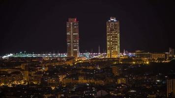 Zeitraffer von das Barcelona Stadt Horizont von ein hoch Vorteil Punkt video