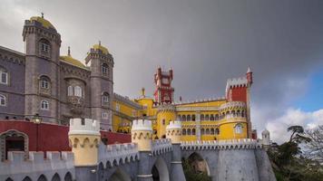 Tempo lapso do a surpreendente sintra castelo dentro Portugal video