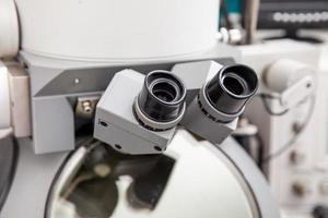 Electron microscope in a scientific laboratory used for diagnosis and research. photo