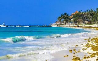 playa caribeña tropical agua clara turquesa playa del carmen méxico. foto