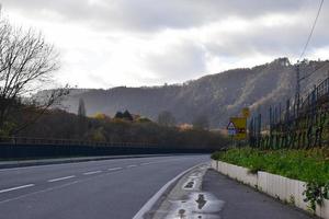 mosel Valle la carretera en tarde otoño foto