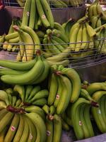 racimos de maduro amarillo plátano banana, la mayoría popular Fruta en el estado de Kerala, Kerala plátano foto