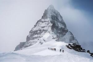 generativo ai ilustración de grupo de montañeros múltiple alto alpino escaladores en frente de un gigantesco montaña foto