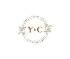 inicial yc letras hermosa floral femenino editable prefabricado monoline logo adecuado para spa salón piel pelo belleza boutique y cosmético compañía. vector