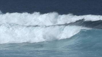 schleppend Bewegung von Wellen brechen, fuerteventura video
