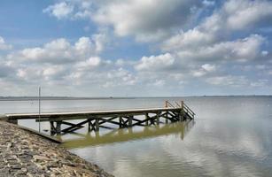 embarcadero en nadando zona de husum llamado muellekoogspitze,norte mar, norte Frisia, Alemania foto