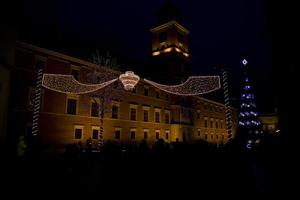 Varsovia por noche foto