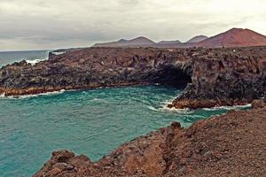 original volcánico paisajes desde el Español isla de lanzarote foto