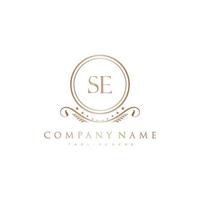 SE Letter Initial with Royal Luxury Logo Template vector