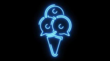 brilhando néon linha gelo creme social bate-papo dentro cone ícone em Preto fundo. doce símbolo video