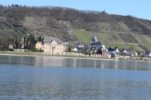 pueblo leutesdorf a el rin foto