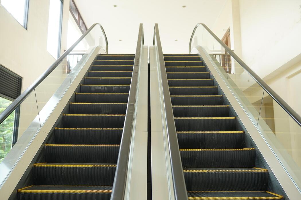 Escalator Sign Stock Photos, Images and Backgrounds for Free Download
