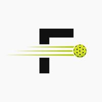 letra F pickleball logo símbolo. pepinillo pelota logotipo vector modelo