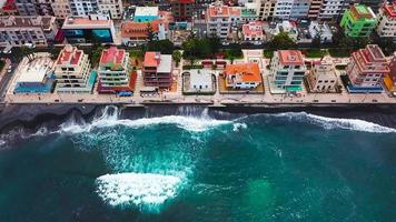 se från de höjd av de stad på de atlanten kust. teneriffa, kanariefågel öar, Spanien video