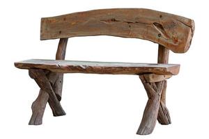 largo antiguo de madera silla aislado en blanco antecedentes con recorte camino foto