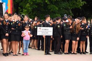 festivo desfile en mayo 9 9 en slavyansk-on-kuban, en honor de victoria día en el genial patriótico guerra. foto