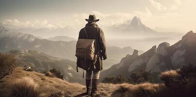 deportivo hombre en el montaña pico mirando en montaña Valle con rayos de sol a vistoso puesta de sol en otoño. paisaje viajero, brumoso sierras, bosque en caer, increíble cielo y luz de sol en caer. generativo ai foto