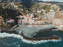 zumbido puntos de vista de ponta hacer Sol en Madeira, Portugal foto